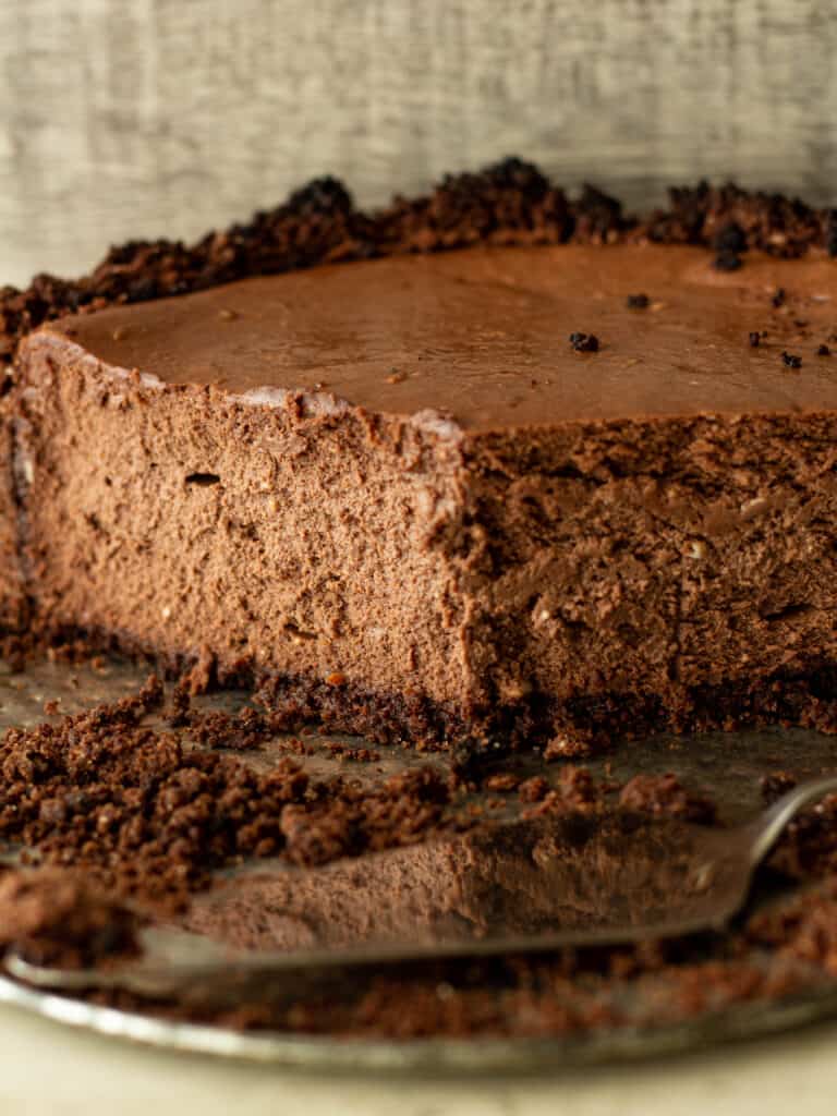 closeup of chocolate cheesecake