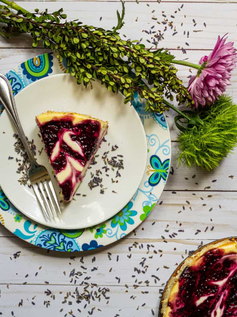 Blackberry Cheesecake With Lavender