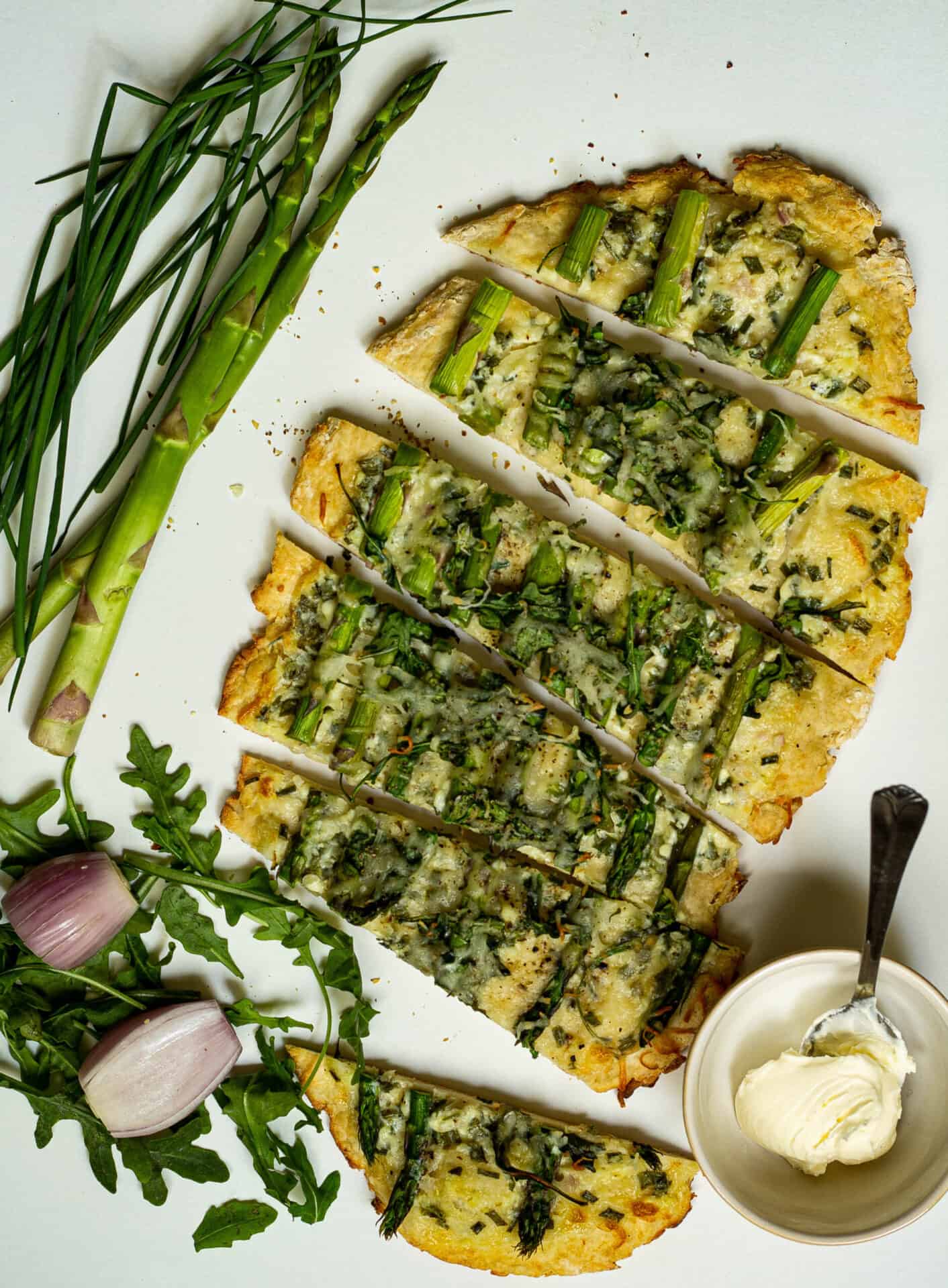 flatbread topped with asparagus