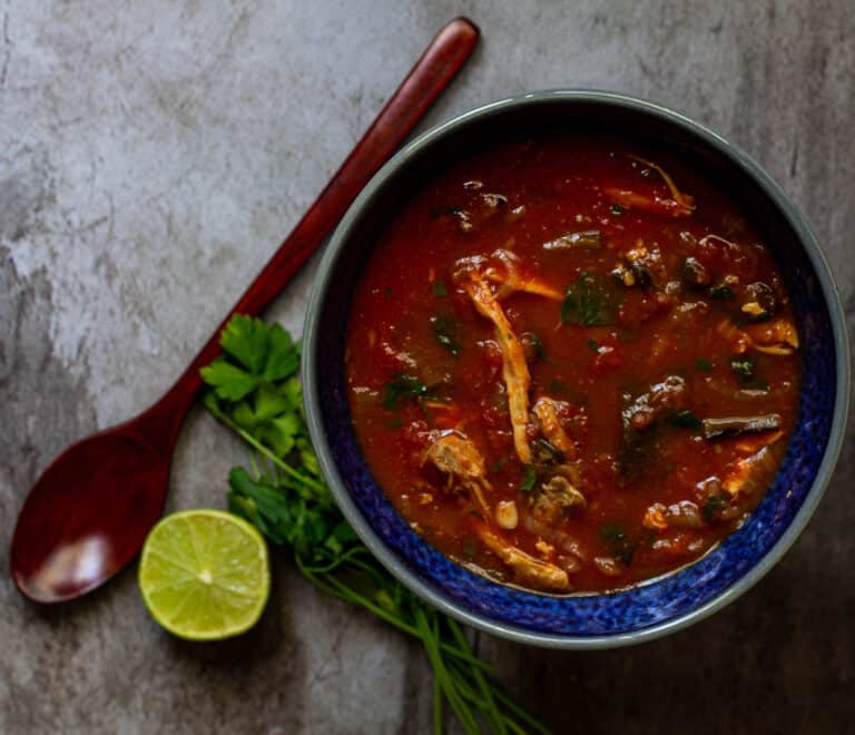 close up photo of sopa de lima