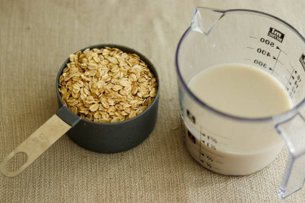 cup of oats and milk
