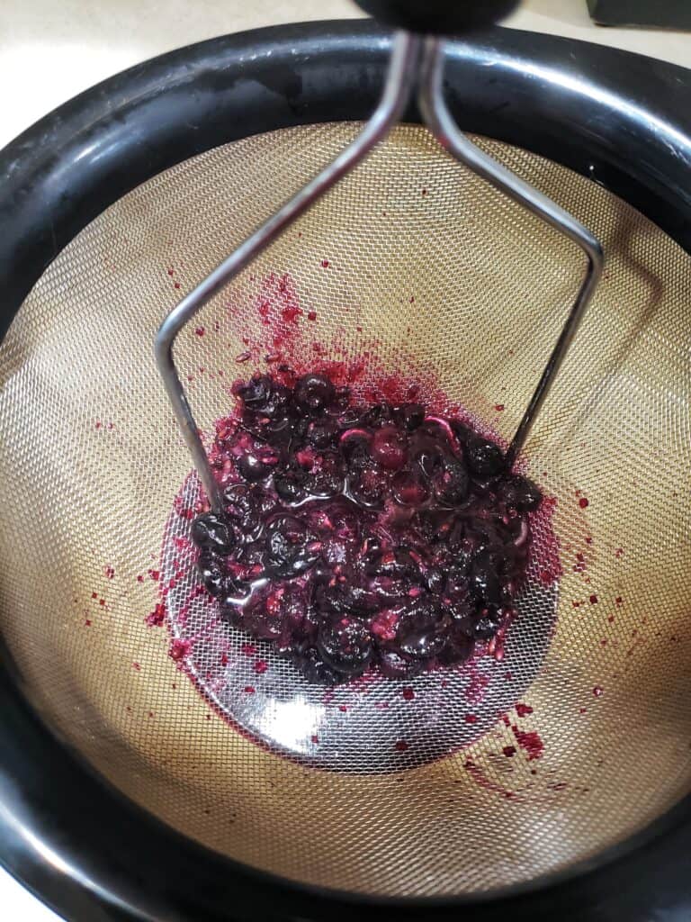 pictures showing how to make the blueberry lavender simple syrup