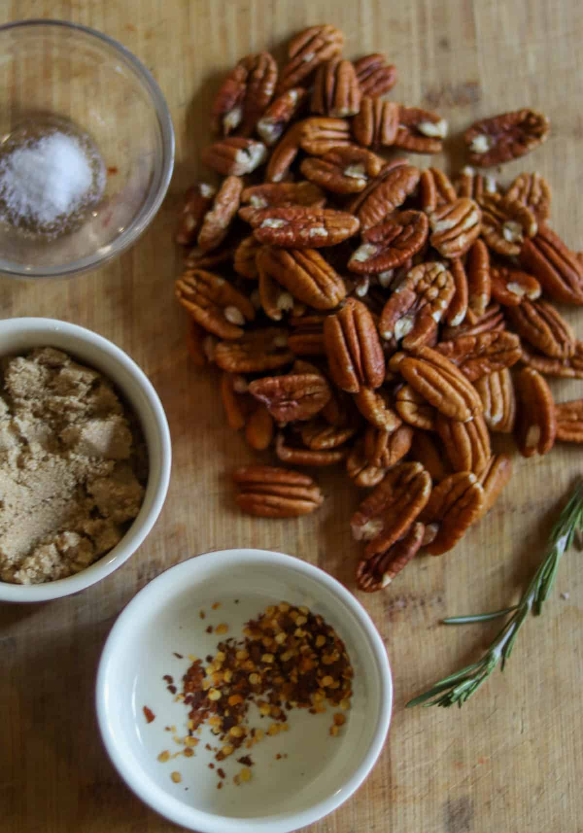 spicy candied pecan ingredients