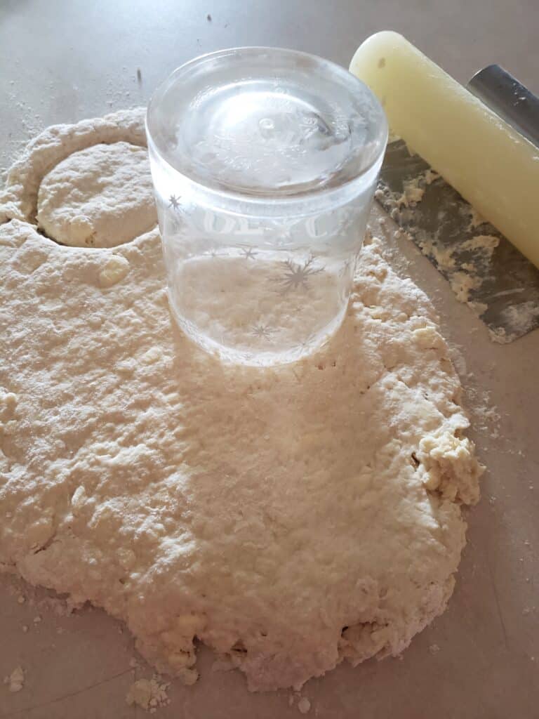 Cutting the biscuits.